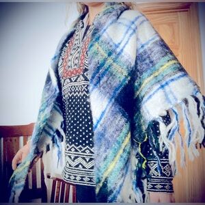 Vintage Wool Shawl
